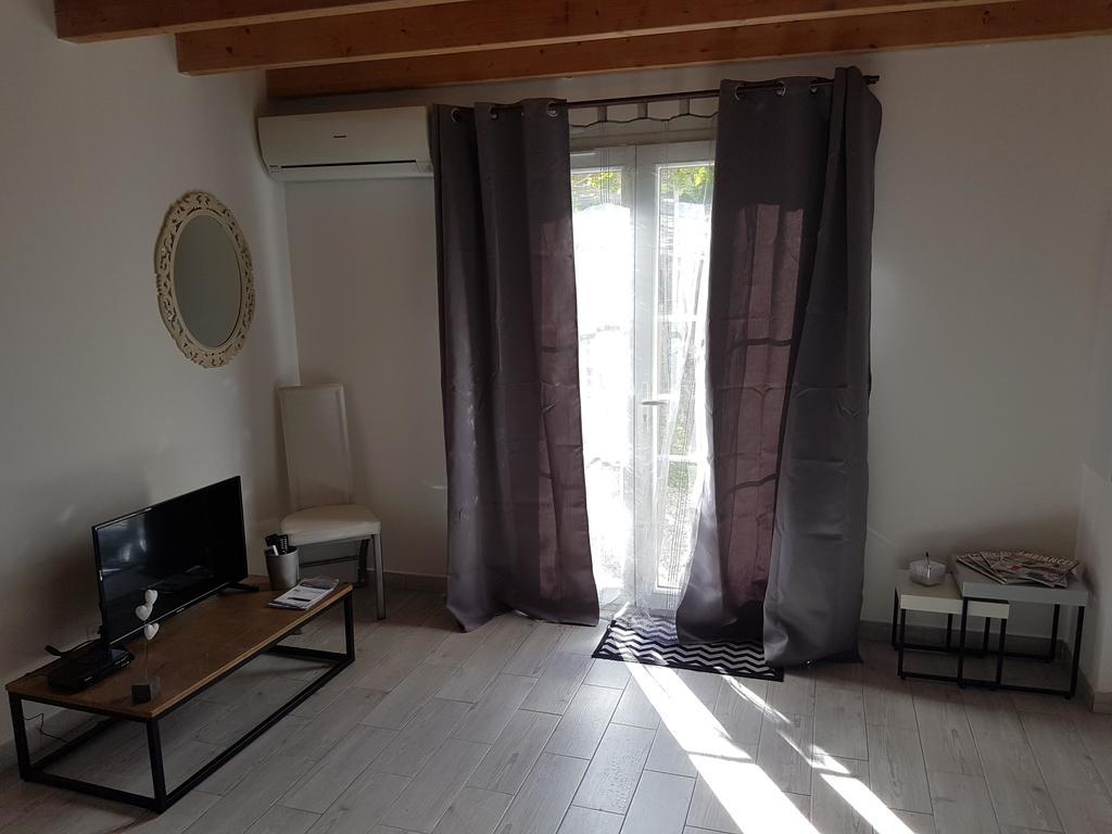 Residence E Scaravaglie Corte  Ngoại thất bức ảnh